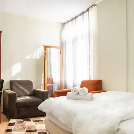 Vibrant And Flat In Karsiyaka Near Sea 公寓